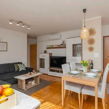 Appartement Slava *